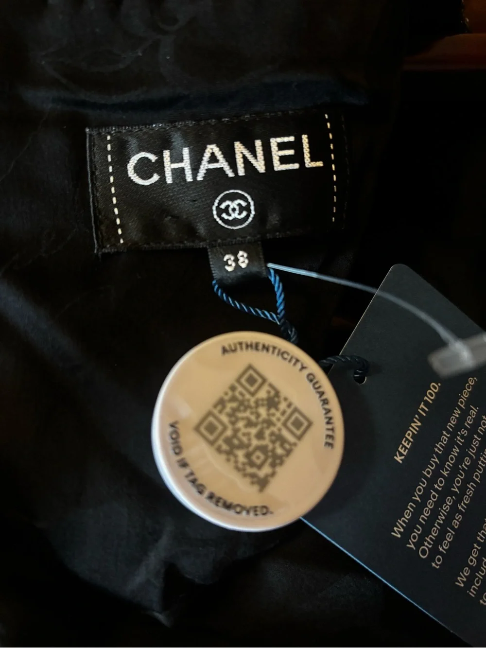 Chanel Tweed Top Metallic Woven Design Spring 2017 (Authenticated)